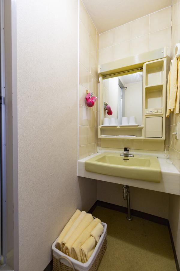 Business Hotel Serikawa Хиконе Екстериор снимка