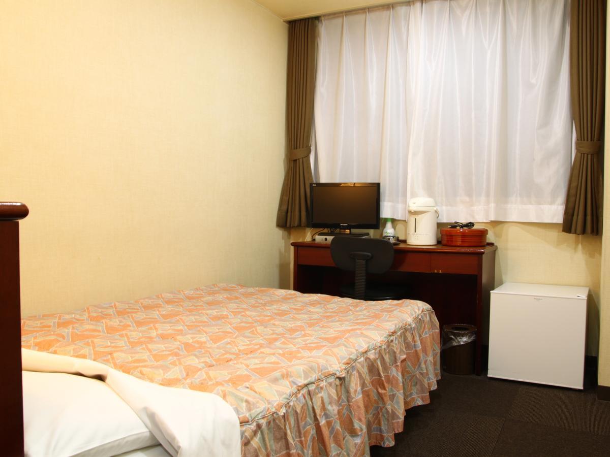 Business Hotel Serikawa Хиконе Екстериор снимка