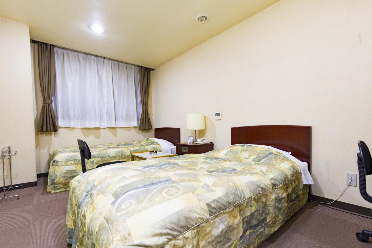 Business Hotel Serikawa Хиконе Екстериор снимка