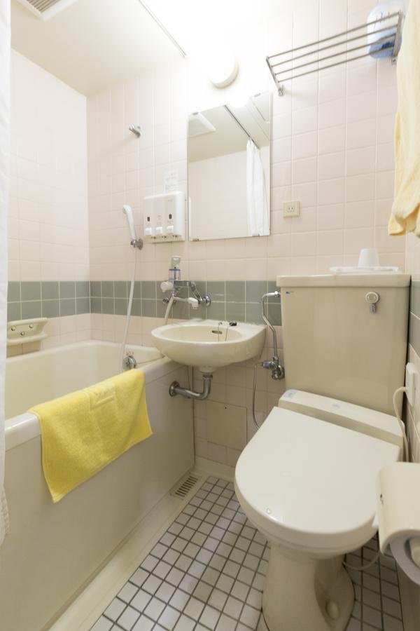 Business Hotel Serikawa Хиконе Стая снимка